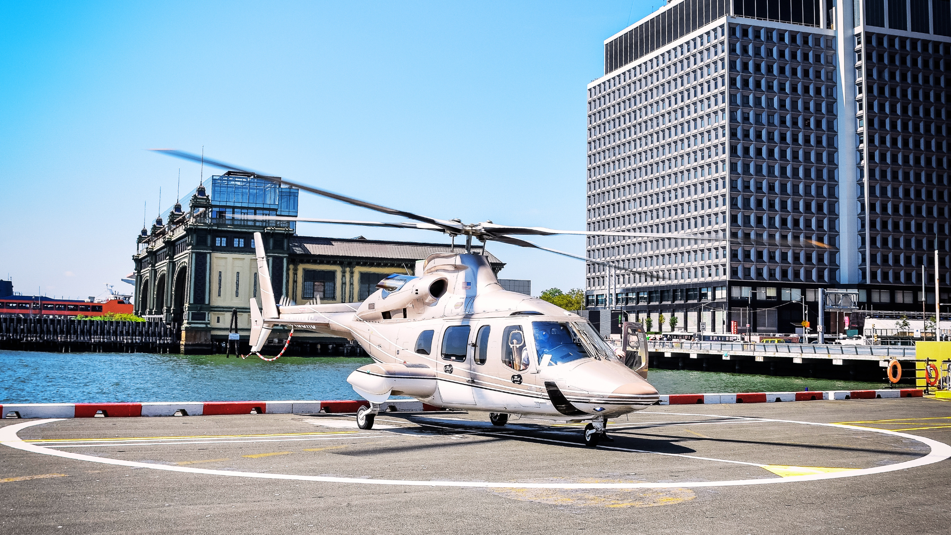 Luxury helicopter transfer